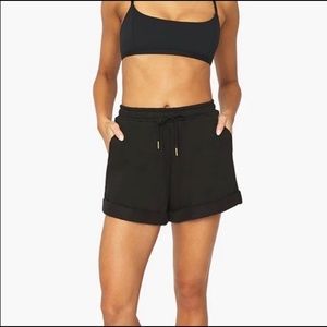 WeWoreWhat Pull On Short Size XS